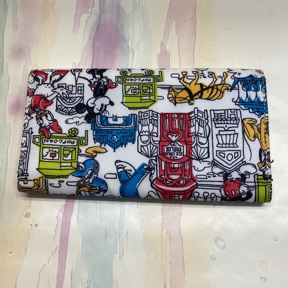Disney Parks Main Street USA wallet - Picture 2 of 11